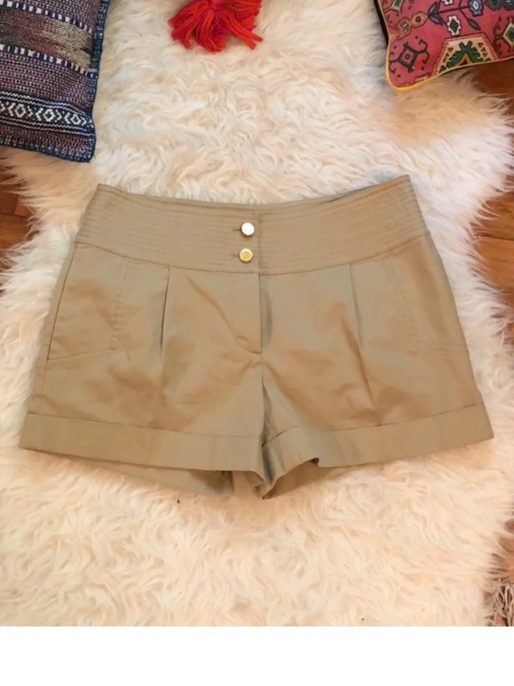 Tory Burch Clarence Chino Shorts Tan Khaki Pleated Cuffed Cotton Size 4 $175